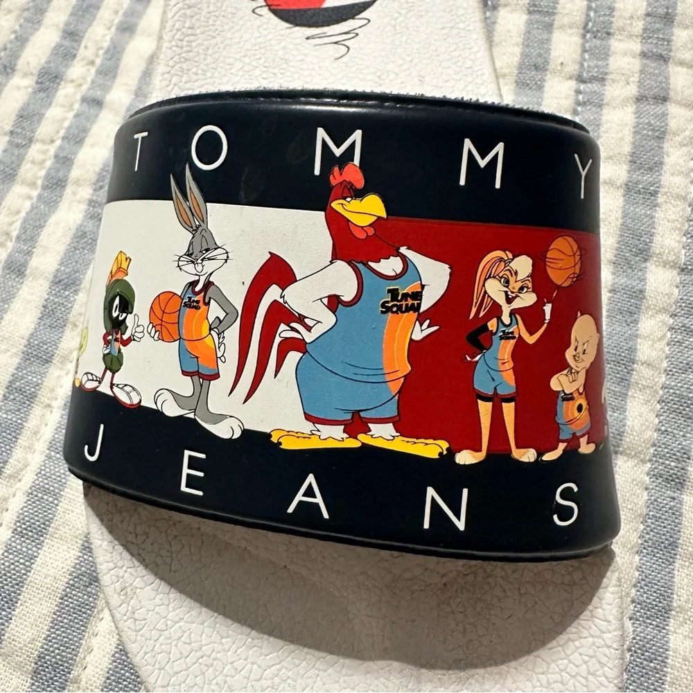 Tommy Jeans A New‎ Legazy Cast Slide Boys Shoes Size 1 Used